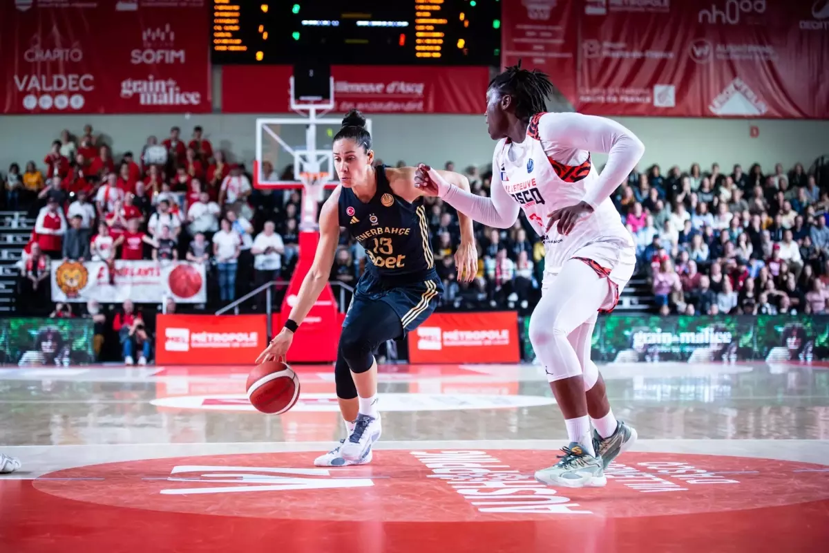 Fenerbahçe Opet, EuroLeague’de Galibiyetle Başladı