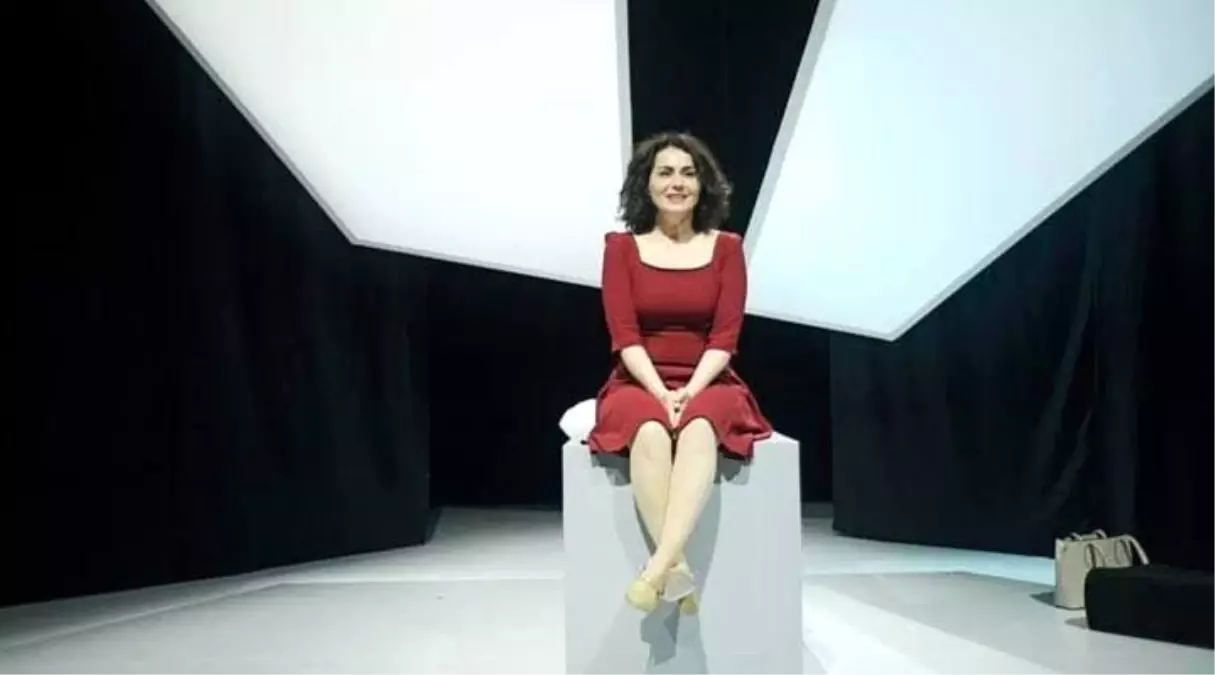 Balıkesir Kadın Çalıştayı ve Nazan Kesal’ın Tek Kişilik Gösterisi