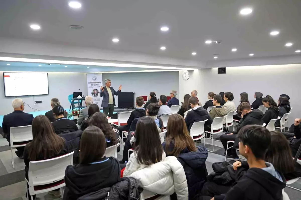 Talas Belediyesi’nden Yazar Okulu Seminerleri Programı Başladı